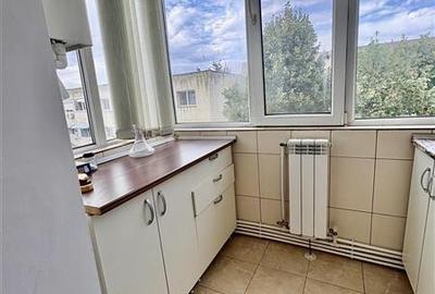 Apartament 2 Camere Decomandat Zona Tomis Nord - 16