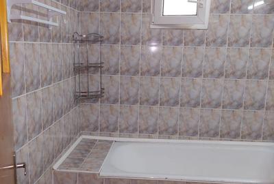 Baba Novac- rond, apartament 3 camere, 70 mp totali, bloc din 1987- reabilitat, - 10