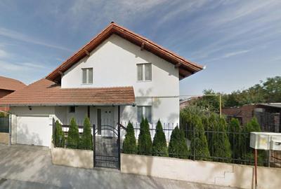 Casă individuală cu 5 camere în Nord