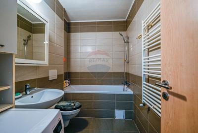 Apartament cu 2 camere de vânzare în Avangarden Tractorul, Brașov - 7