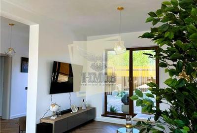Duplex cu 4 camere în Central