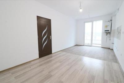Apartament cu 4 camere decomandat în Păcurari