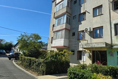 Dorally Km 4-5 -Complex, apartament 3 camere, de inchiriat ,termen lung - 1