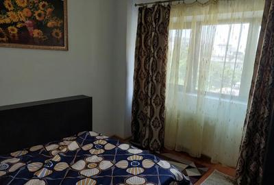 Apartament cu 2 camere decomandat, mobilat în Păcii