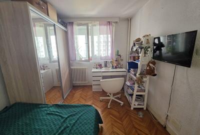 Dristor, 5 minute metrou, pe Complexului, 2 grupuri sanitare, farmacia Tei - 17
