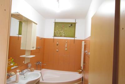 Apartament cu 2 camere + living, pe două niveluri, complet utilat și mobilat - 19