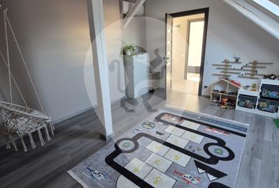 Apartament 4 camere, pe 2 nivele  - 128 mp  -  Centru civic  -  Aurel Vlaicu - 14