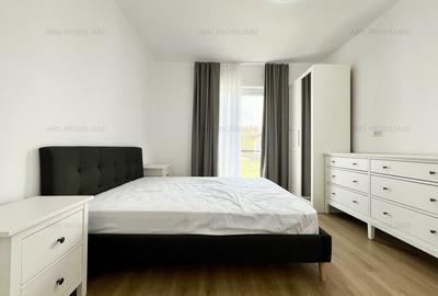 SUPERB / GRADINA GENEROASA / LOC PARCARE - 11