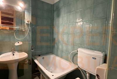 Apartament 4 camere de vânzare în Poarta 6, etaj intermediar - 15