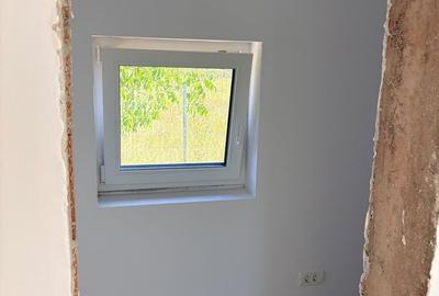VILĂ CONTEMPORANĂ DE VÂNZARE – 450.000 €     COMISION% - 11