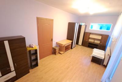 Apartament 2 camere str.Eroilor, parcare privata Floresti - 7
