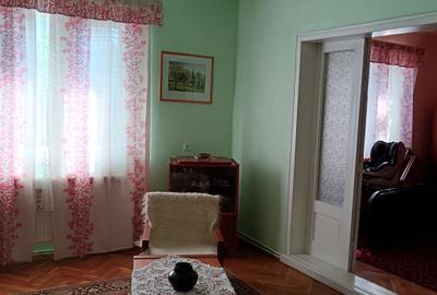 Casă individuală cu 3 camere în Unirii