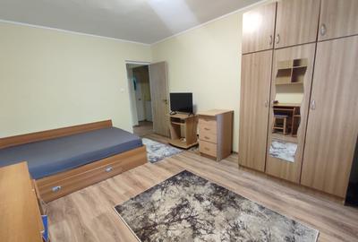 Apartament cu 2 camere decomandat, mobilat în Gară
