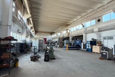 Proprietate industrială de vânzare | 2 hale | Teren 5.300 mp | Ploiești - 2