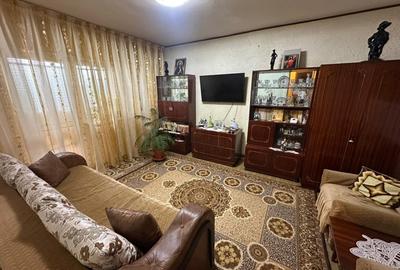 Proprietar vând apartament 3 camere, cartier Cornițoiu - 4