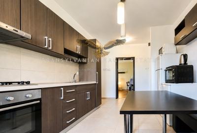 UMF/Apartament cu 2 camere|decomandat|strada Republicii - 8