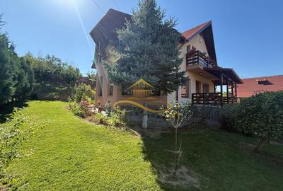 Casă individuală cu 5 camere în Măgura