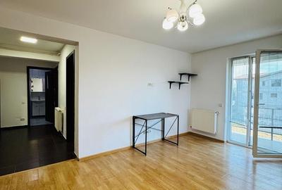 Apartament cu 2 camere decomandat, mobilat în Metalurgiei