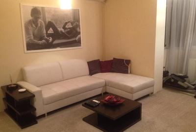 Apartament cu 2 camere în Universitate