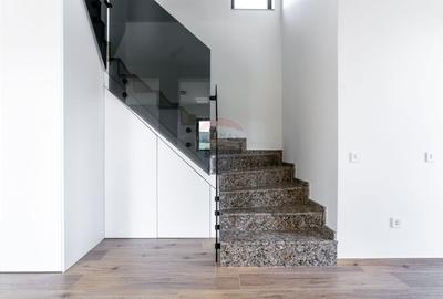Duplex FINISAT, arhitectura moderna, 400mp teren,comision 0 - 6