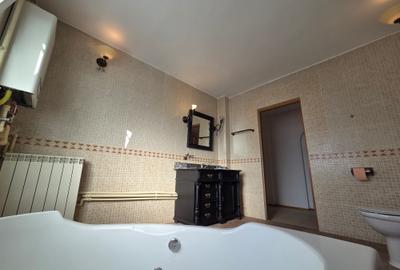 Apartament - Titulescu, Piata Victoriei - 8
