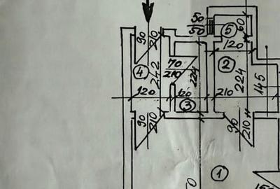 OBOR - Garsoniera in bloc de apartamente P/4 - 2