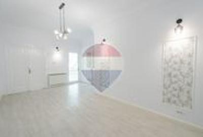 Apartament de inchiriat, 137 mp, central, curte proprie - 1