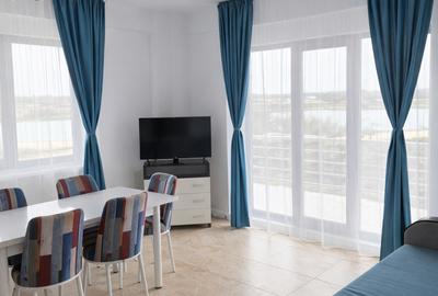 Apartament cu 3 camere decomandat în Năvodari Tabără