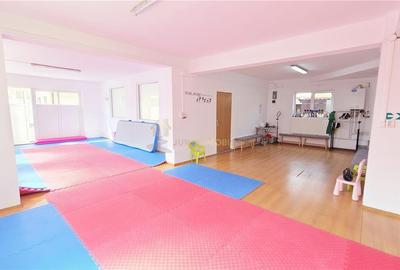 SPATIU COMERCIAL 149 MP  PARCARE FLORESTI - 4