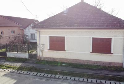 Casă demolabilă + teren 855 mp, front 19 ml, utilități complete – Giarmata Vii - 3