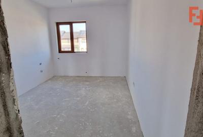 Duplex de vanzare cu 4 camere Mosnita Noua - ID V5303 - 35