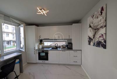 Duplex cu 6 camere în Florești