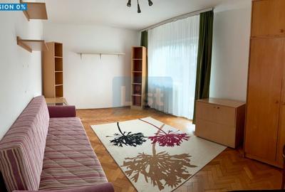 Apartament cu 2 camere decomandat în Zorilor
