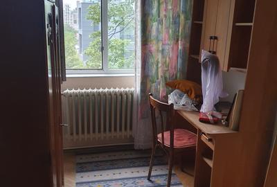 Apartament 3 camere de închiriat – Podu Roș - 4
