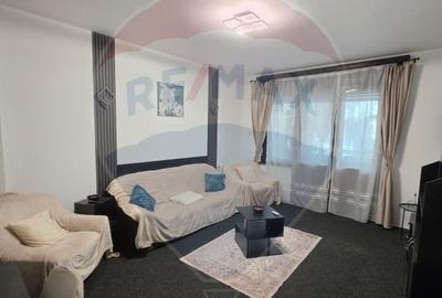 Apartament cu 2 camere decomandat, mobilat în P-ța Romană