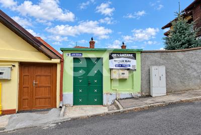 Casă individuală cu 5 camere în Schei