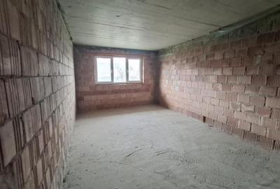 Casa individuala 5 camere 2 bai pivnita 380mp teren in Cisnadie - 20