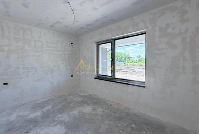 Casa Individuala - 4 camere - 2 bai - 356mp teren - 6