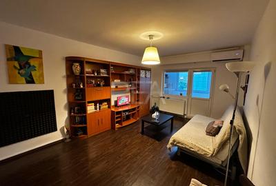 4 camere Teiul Doamnei decomandat, an 1987, 81 mp - 1