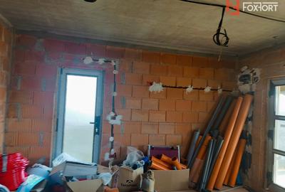 Apartament 3 camere decomandat 72 mp cu gradina de 100 mp in Giroc- V2808 - 9