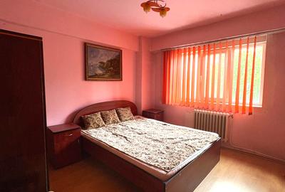 Apartament 4 camere 90mp etaj 1 b-dul Mihai Viteazul   115.000eur neg - 2