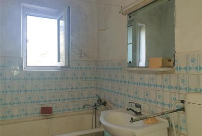 Apartament 2 camere, H-uri  Gara, et. 3 - 13