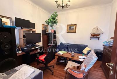 Casă individuală cu 4 camere în Decebal