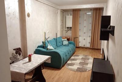 Apartament cu 2 camere semidecomandat în Florești