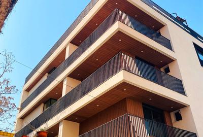 Apartament cu 3 camere, mobilat în Dorobanți