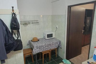 Apartament 2 camere de închiriat | 1 decembrie | Mobilat și utilat | 300 €/lună - 9