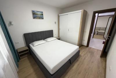 Apartament cu 2 camere decomandat, mobilat în Apărătorii Patriei