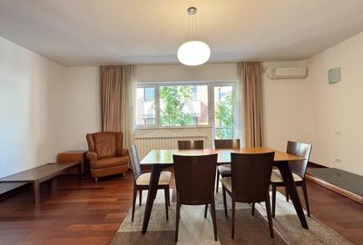 Apartament cu 4 camere decomandat, mobilat în Polonă