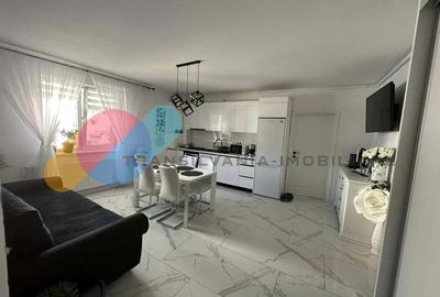 Apartament cu 3 camere semidecomandat în Florești