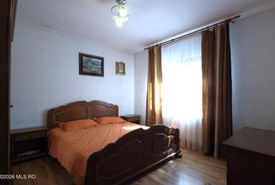 Castelu - Str. Florilor, casa din 2012, teren 737 mp si 106 mp utili - 15